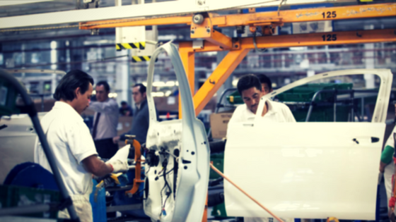 automotive-workers.png